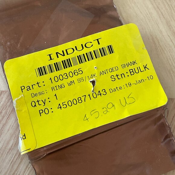 Vintage Sterling Silver Ring with 14K Gold Plated Face - Picture 7 of 7